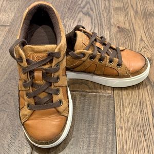 UGG Marcus Sneaker Size 1